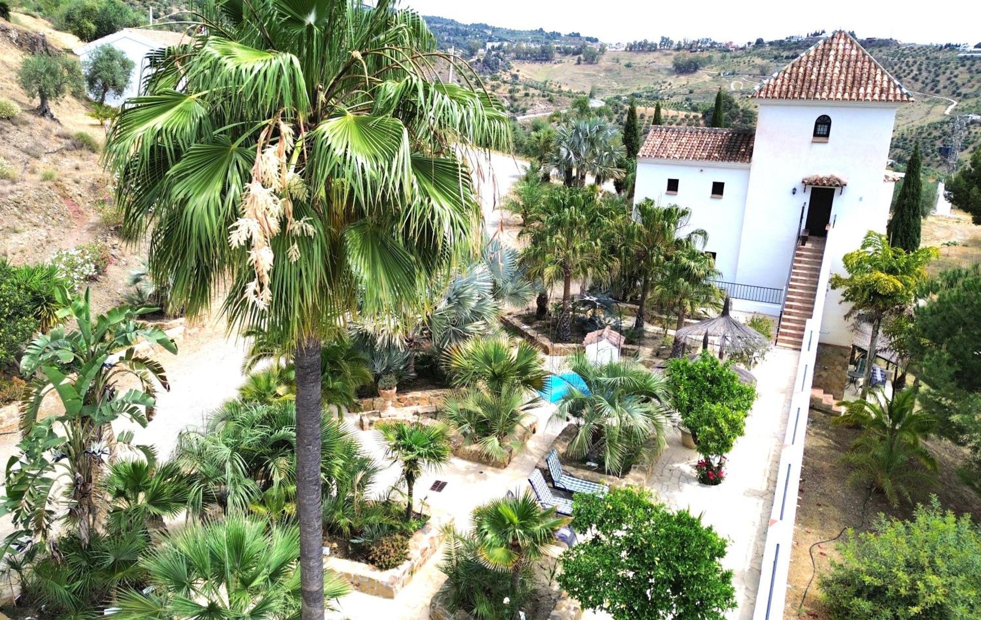Castle Tower Apartment In Rural Holiday Park 'Bernard' تولوكس المظهر الخارجي الصورة